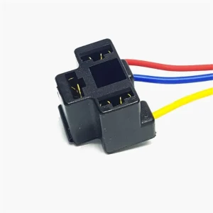 H4 ÜNİVERSAL FAR SOKETİ 0,75mm2