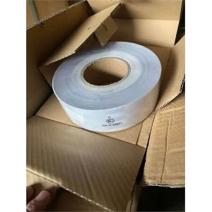 YUGO REFLEKTOR SERIT BEYAZ (55MM X 50M)