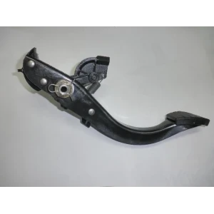 DEBRİYAJ PEDALI KOMPLE R9 R19 TRN7026